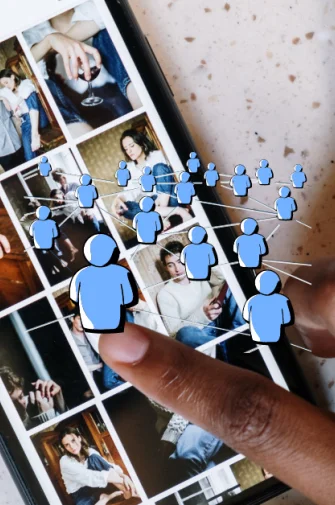 7 Tips to Stand Out on Social Media